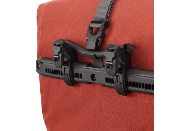 Ortlieb Back-Roller Plus dark chili,  20 + 3L , QL2.2 